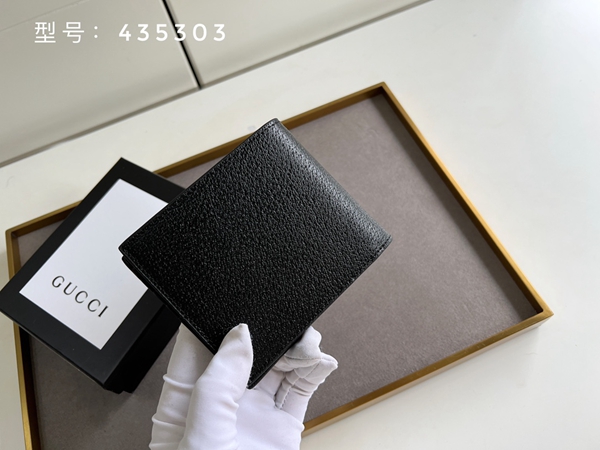 グッチ財布コピー内部構造